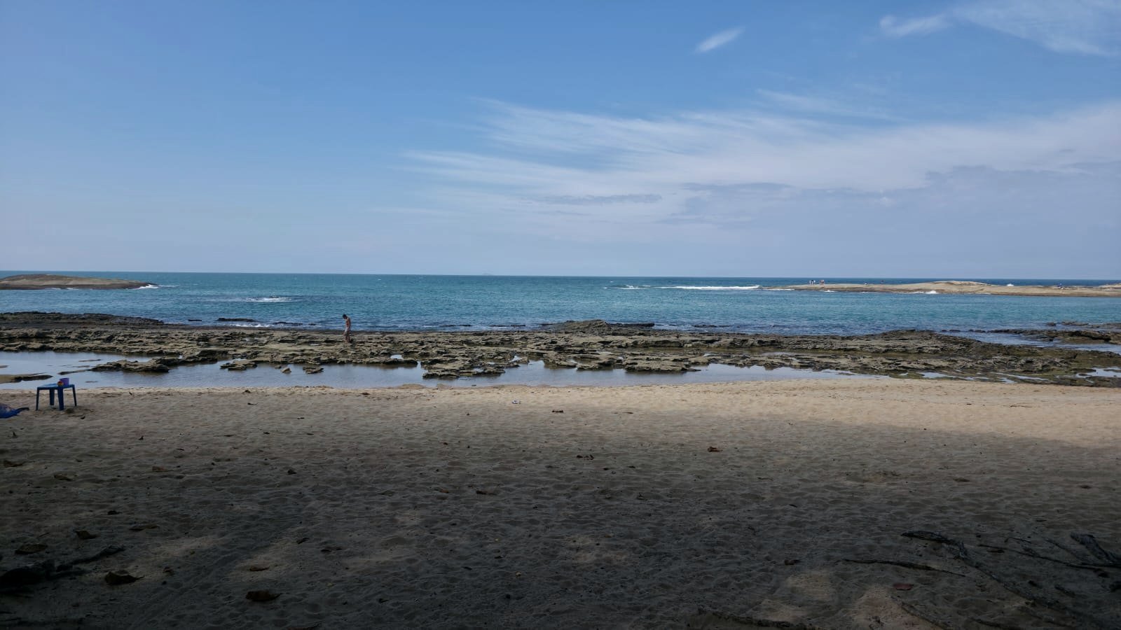 Piscinas naturais na maré baixa